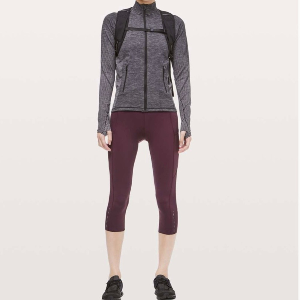 Lululemon Fast & Free Crop ll, Nulux 19”, EUC